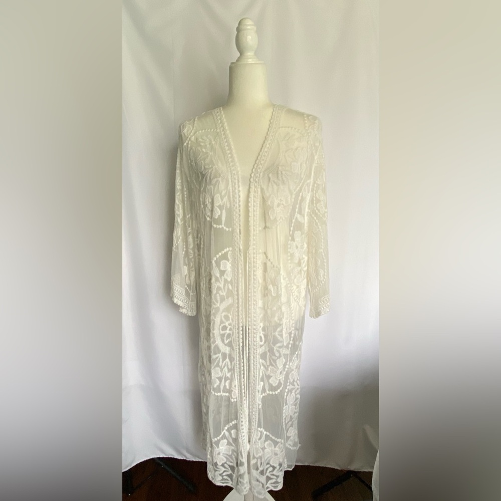 Ivory Sheer Kimono Cover-Up boho hippi embroidered. One size.